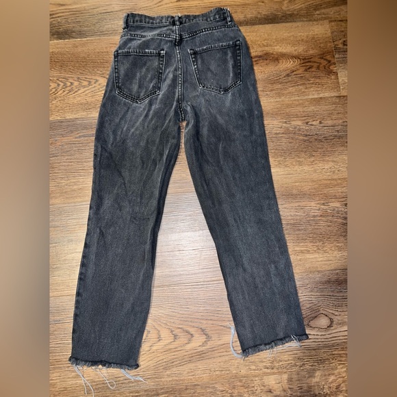 Pacsun High-Rise Straight Leg Distressed Raw Hem Black Jeans Size 23 - Picture 4 of 4